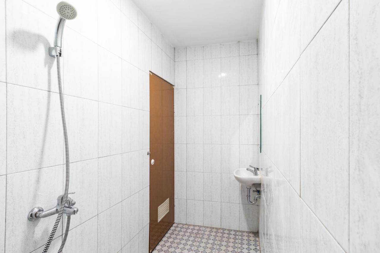 Deli Tua Reddoorz Near Medan Amplas מראה חיצוני תמונה